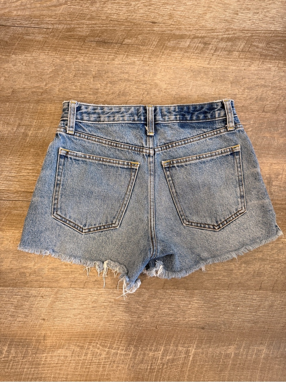 Abercrombie & Fitch Annie High Rise Cut Off Shorts Women’s Size 26 Clean Girl - Picture 4 of 8